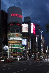 17-In Ginza at night